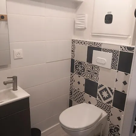 Centre De Apartment